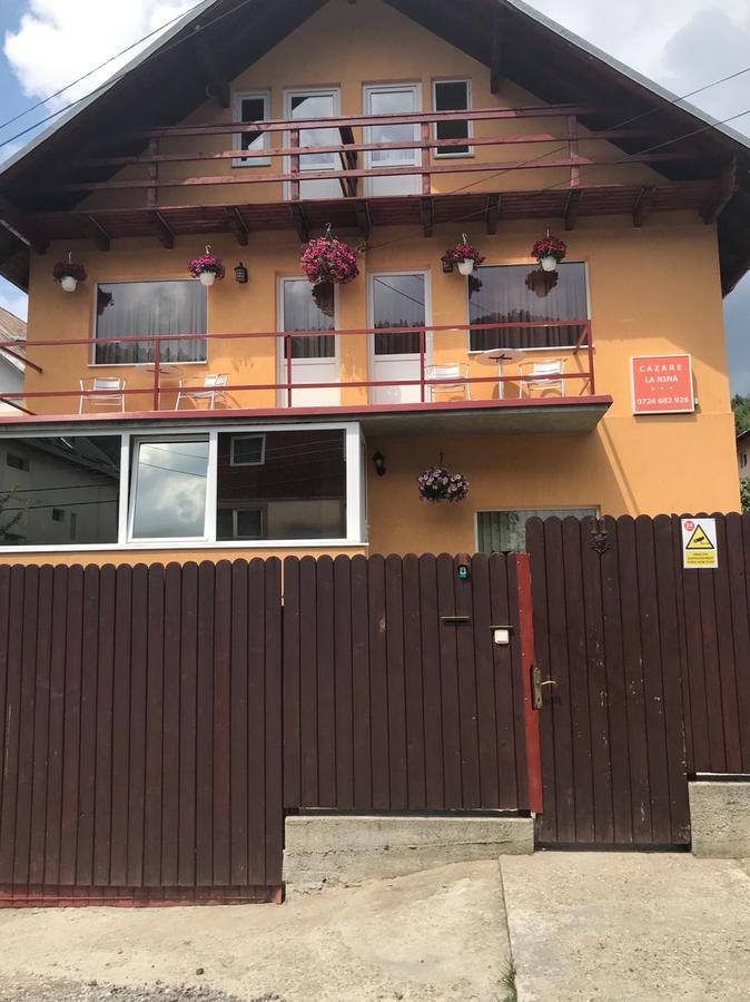 阿祖加 Vila Nina酒店 外观 照片